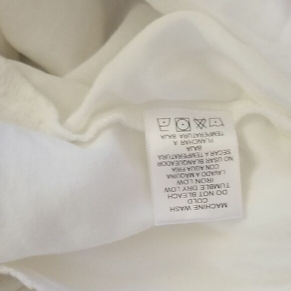 Love Tree NWT High Waist Paperbag Shorts White Button Front Belted Size S - Picture 5 of 6